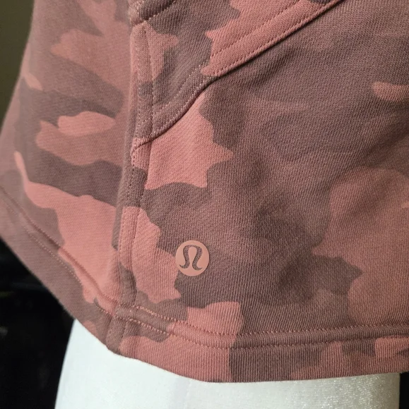 LULULEMON All Yours Cropped Hoodie Sweatshirt Camo Brier Rose Pink 6 S/M - Picture 5 of 9